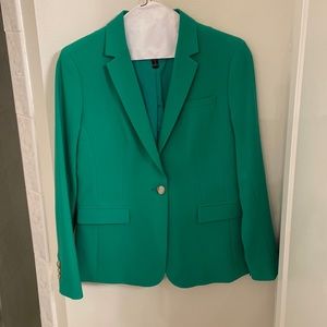 Womens size 4 petite Banana Republic blazer.